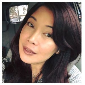 Meet your Posher, Divine